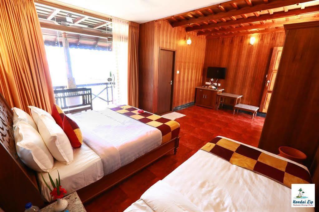 コンダイ リップ バックウォーター ヘリテージ リゾート Kochi エクステリア 写真